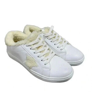 Portland Sherpa Star Sneakers Size 8, White with Cream‎ Sherpa, New Without Box